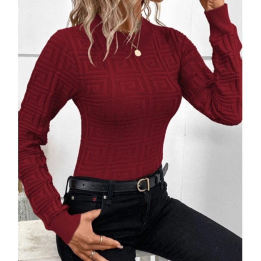 Luxe textured sweater top - Picture 2 of 6